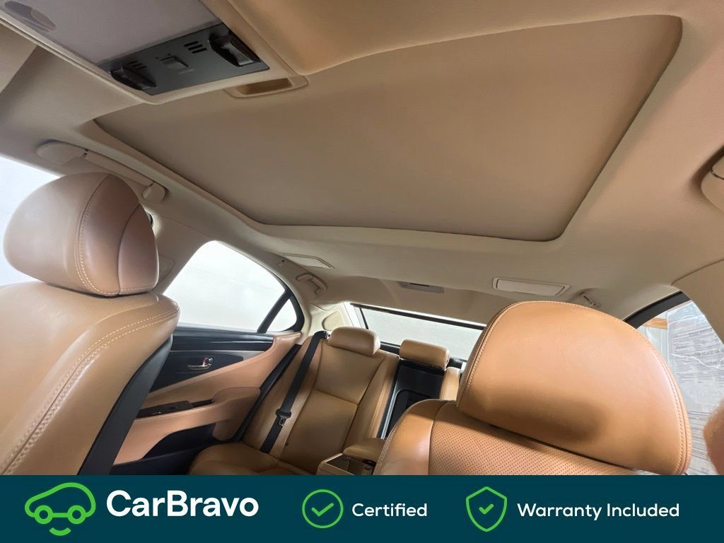 Used 2014 Lexus LS 460 AWD w/ Comfort Package image 32