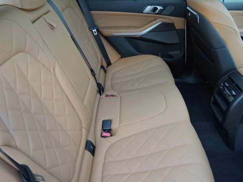Used 2025 BMW X5 xDrive40i image 36