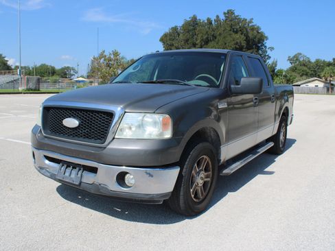 Used 2007 Ford F150 XLT RWD image 2