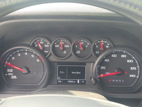 Used 2022 Chevrolet Silverado 1500 Custom w/ LPO, Dark Essentials Package image 14