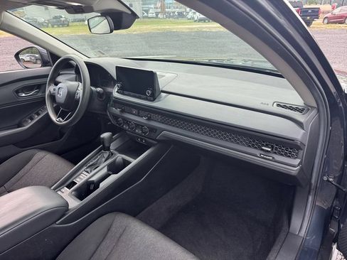 Used 2024 Honda Accord EX image 19