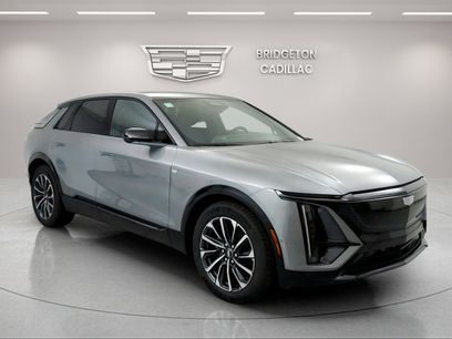 New 2025 Cadillac Lyriq Sport w/ LPO, Floor Liner Package