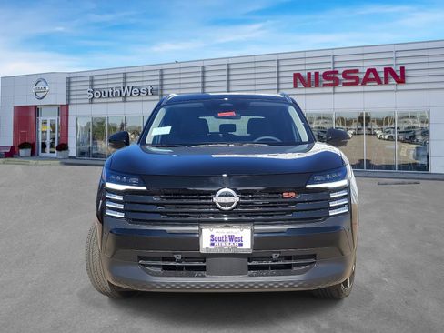 New 2026 Nissan Kicks SR image 10