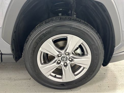 Used 2025 Toyota RAV4 XLE w/ Convenience Package image 61