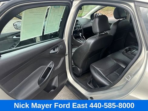 Used 2015 Ford Focus Titanium image 14