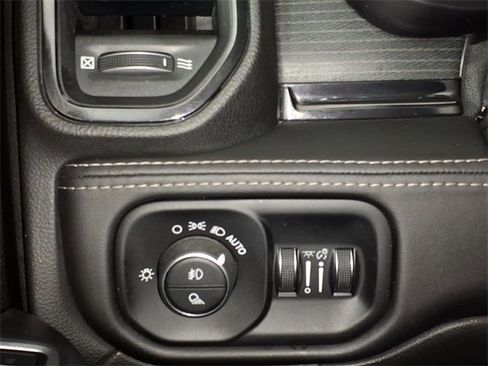 Used 2022 RAM 3500 Limited image 27