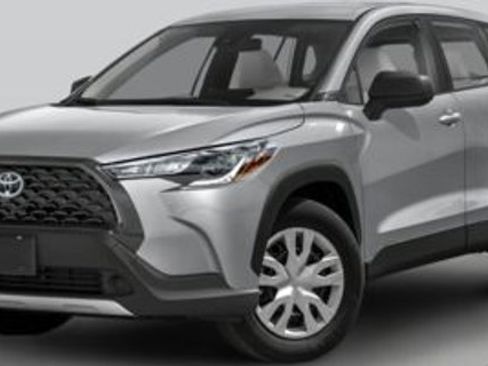 Used 2023 Toyota Corolla Cross LE w/ Moonroof Package image 1