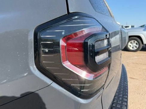 Used 2025 Toyota 4Runner TRD Sport Premium w/ Tow Technology Package AWD/4WD image 12