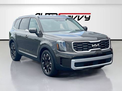 Used 2025 Kia Telluride S AWD/4WD image 1
