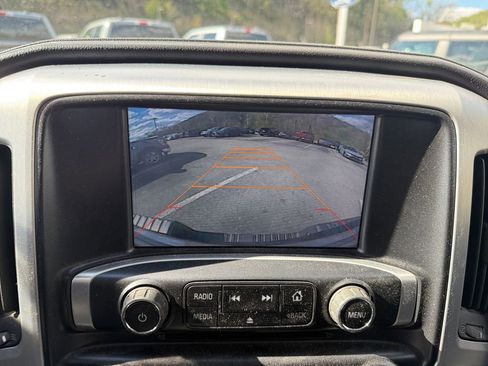 Used 2015 GMC Sierra 1500 SLT w/ SLT Crew Cab Value Package image 18