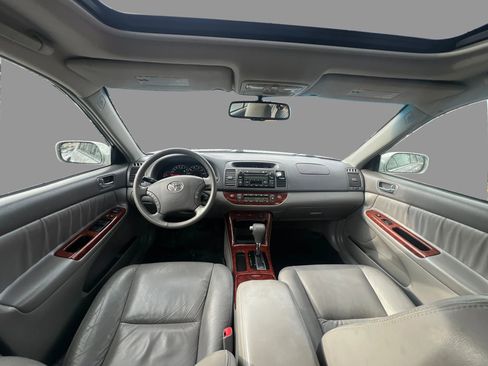 Used 2006 Toyota Camry XLE image 17