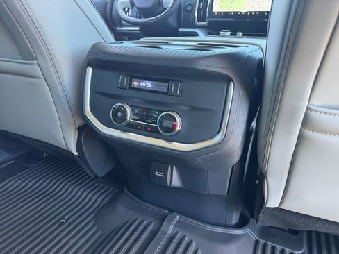 New 2025 Ford Expedition Max Platinum w/ Platinum Ultimate Package image 22