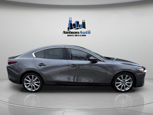Used 2022 MAZDA MAZDA3 s image 3