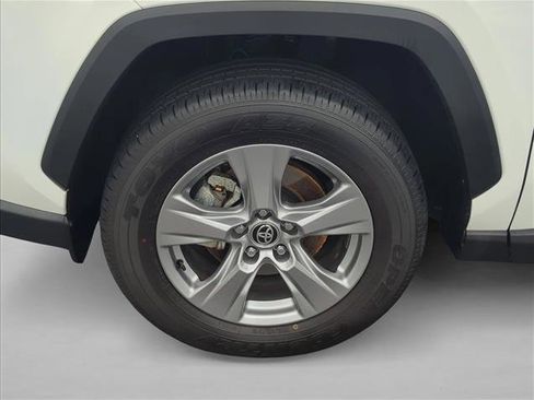 Certified 2025 Toyota RAV4 XLE w/ Convenience Package image 30