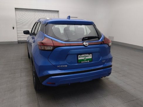 Used 2021 Nissan Kicks SV FWD image 6