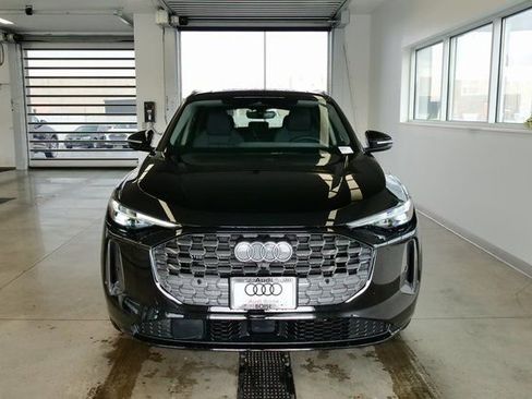 New 2025 Audi Q5 Prestige image 2