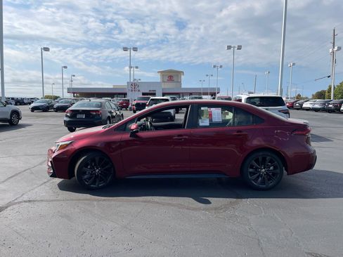 Used 2025 Toyota Corolla XSE image 4