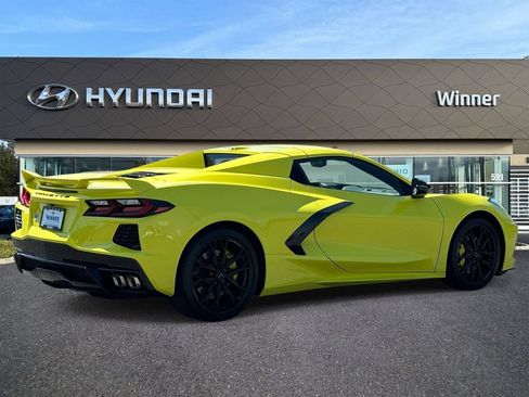 Used 2023 Chevrolet Corvette Stingray Convertible w/ Z51 Performance Package RWD image 4