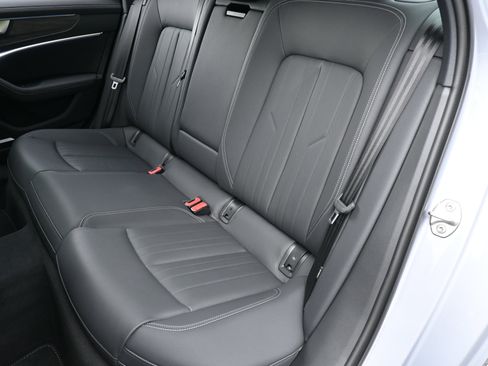 Used 2024 Audi A6 Premium Plus w/ Premium Plus Package image 18