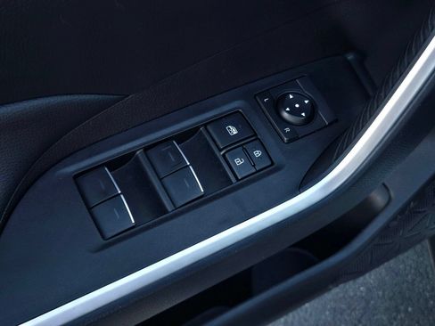 Certified 2025 Toyota RAV4 XLE AWD/4WD image 10