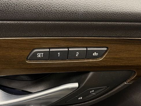 Used 2018 GMC Terrain Denali w/ Advanced Safety Package AWD/4WD image 21
