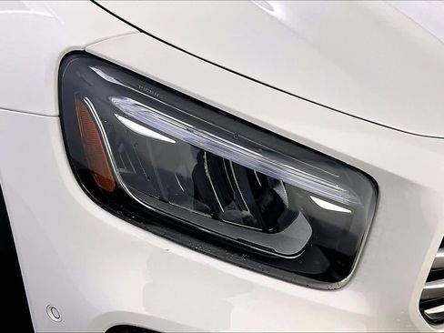 New 2026 Mercedes-Benz GLB 250 4MATIC image 16