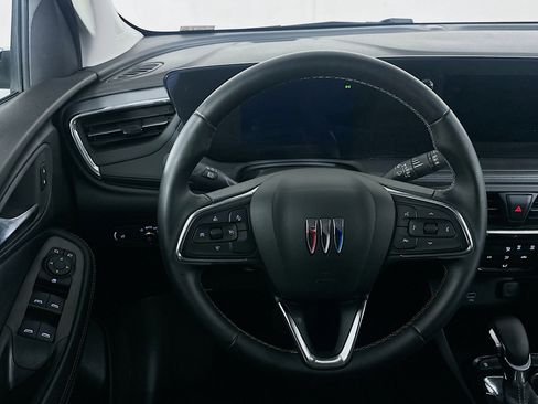 Used 2025 Buick Encore GX Preferred image 18