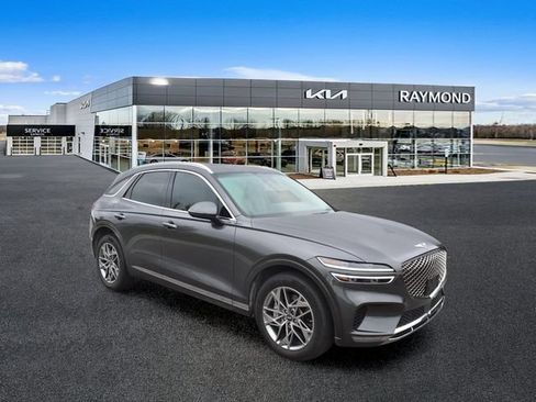Used 2024 Genesis GV70 2.5T w/ Advanced Package AWD/4WD image 1