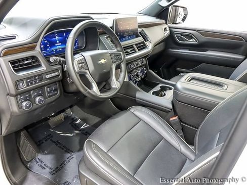 Certified 2024 Chevrolet Tahoe Premier w/ Premium Package AWD/4WD image 11