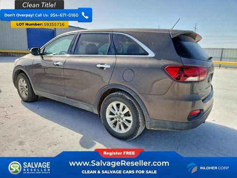 Used 2019 Kia Sorento FWD V6 image 3