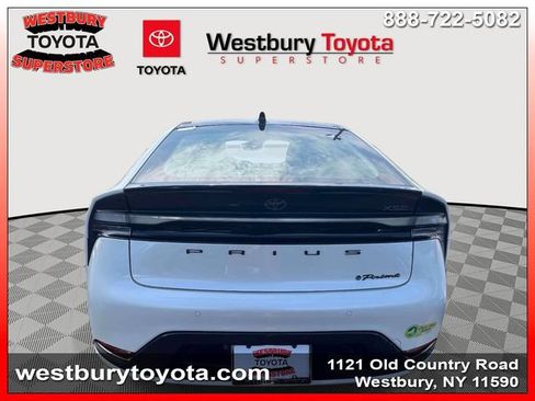 Certified 2024 Toyota Prius Prime FWD image 9