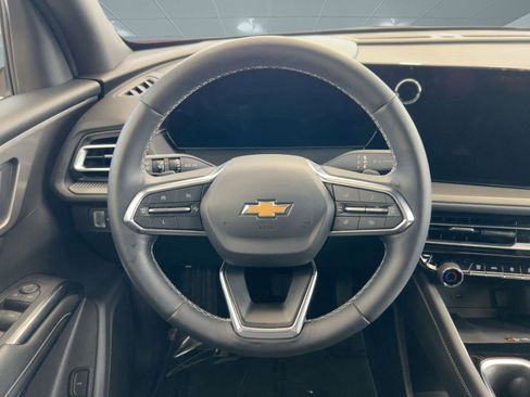 Used 2024 Chevrolet Traverse LT w/ LPO, Floor Liner Package image 18