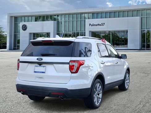 Used 2016 Ford Explorer Limited w/ Equipment Group 301A FWD image 6
