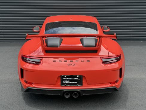Certified 2018 Porsche 911 GT3 RWD image 10