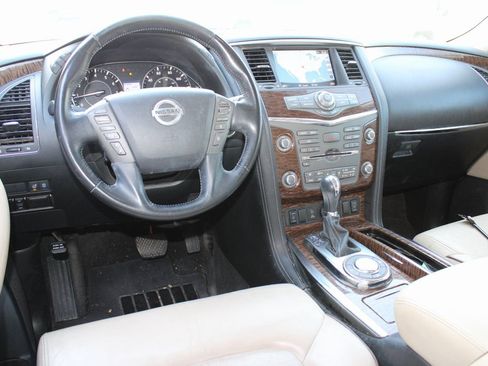 Used 2020 Nissan Armada SL w/ Premium Package image 5