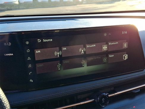 Used 2024 Nissan Ariya FWD image 19