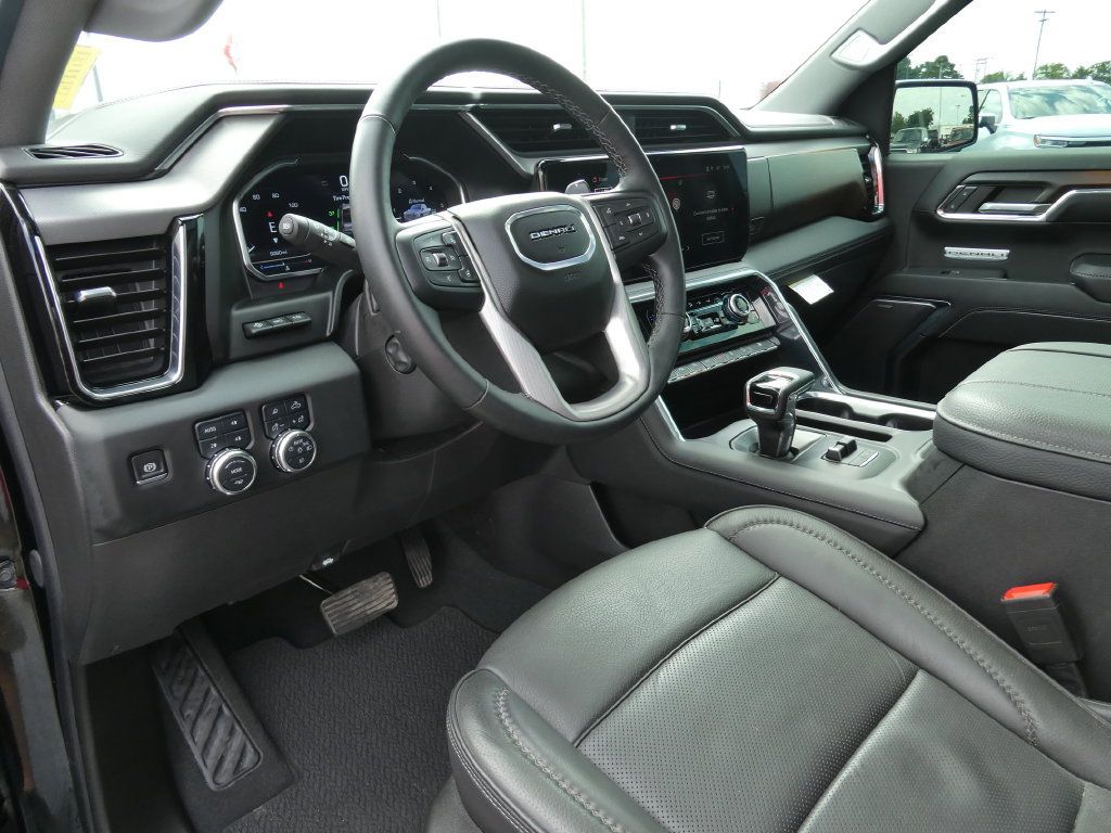 Certified 2024 GMC Sierra 1500 Denali w/ Denali Reserve Package AWD/4WD image 24