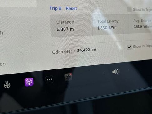 Used 2023 Tesla Model 3 Performance image 16