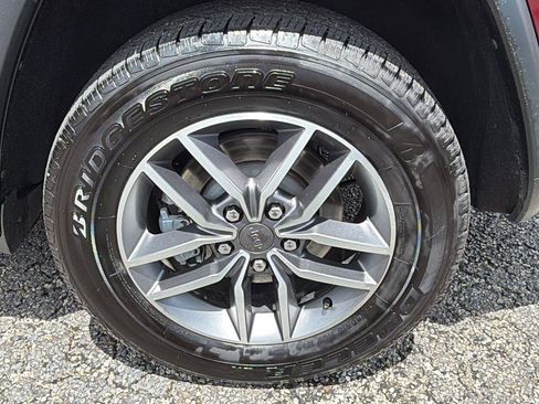 Used 2021 Jeep Grand Cherokee Limited w/ Luxury Group II AWD/4WD image 9