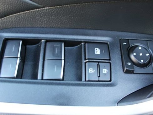 Certified 2025 Toyota RAV4 XLE w/ Convenience Package FWD image 48