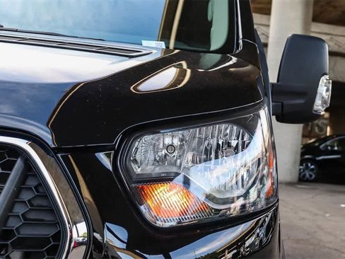 Used 2024 Ford Transit 350 XLT image 7