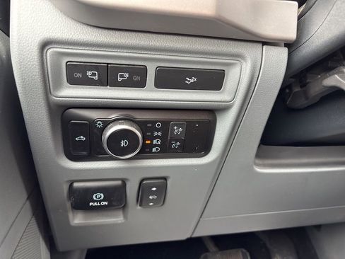 Used 2022 Ford F150 XLT w/ Equipment Group 302A High image 24