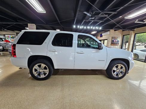 Used 2011 Chevrolet Tahoe LT w/ Luxury Package RWD image 8