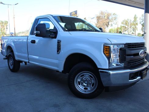 Used 2017 Ford F250 XL w/ Power Equipment Group RWD image 7