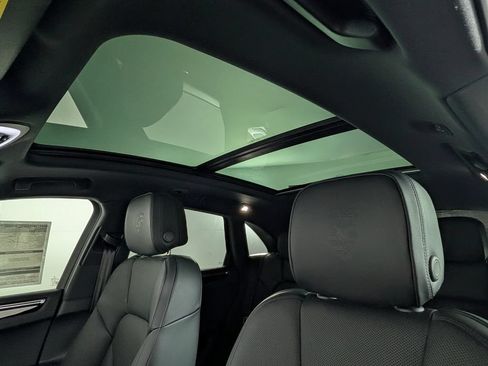 New 2026 Porsche Macan S AWD/4WD image 30