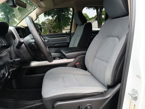 Used 2019 RAM 1500 Big Horn RWD image 20