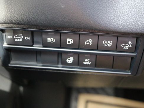 Used 2024 Toyota Tundra Limited w/ TRD Off-Road Package AWD/4WD image 22