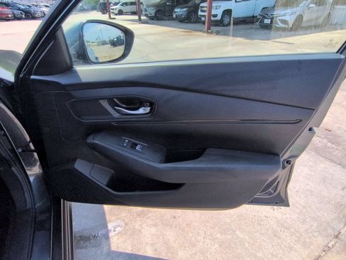 Used 2025 Honda Accord LX image 31
