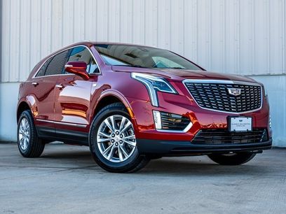 New 2026 Cadillac XT5 Luxury