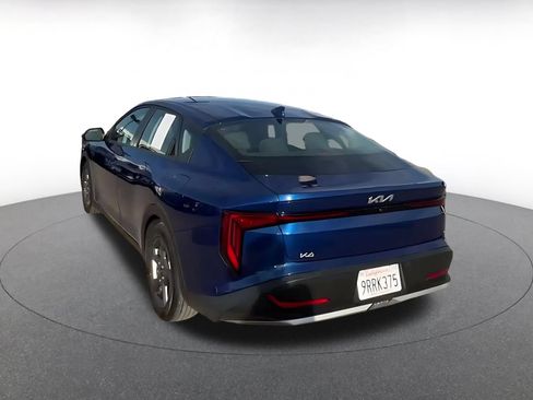 Used 2025 Kia K4 FWD image 9